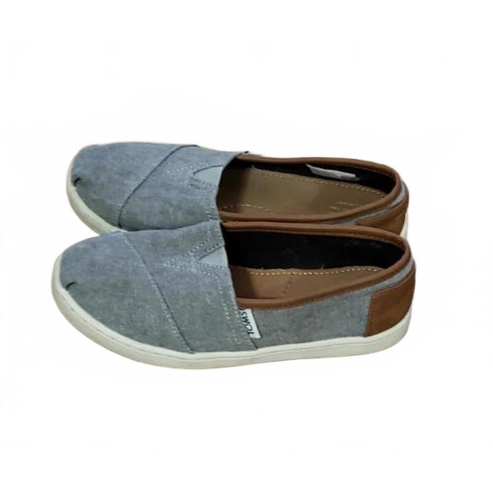 Toms
